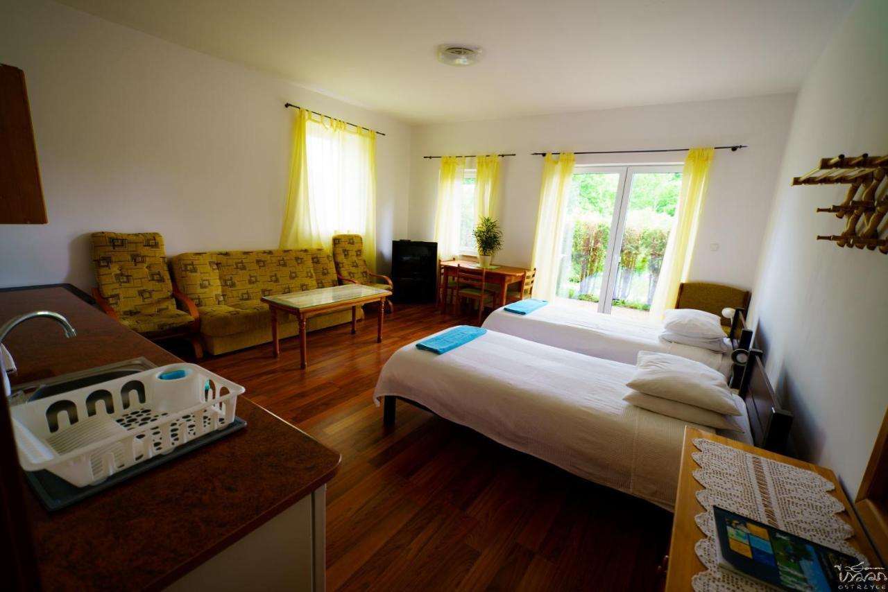 Isaan Ostrzyce Guest House Exterior photo